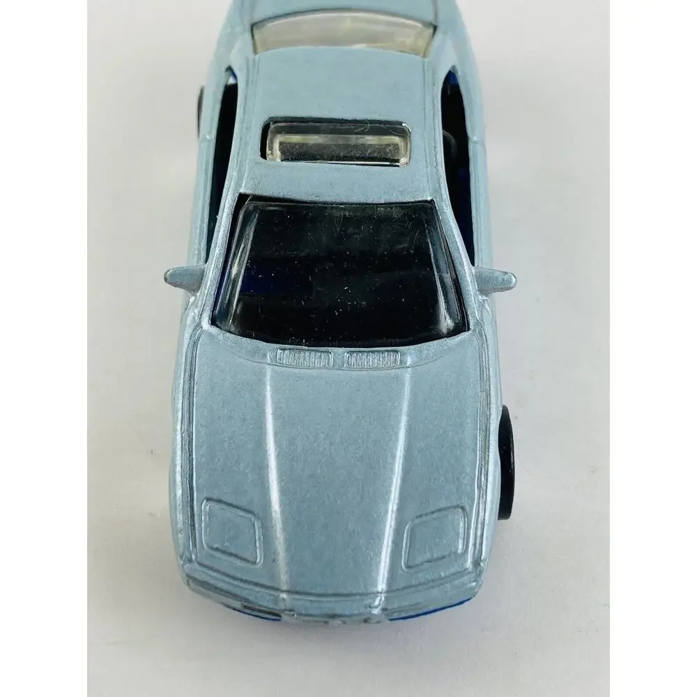 Hot Wheels BMW 850i Toy Car Moon Roof Concealed Headlights Blue 3